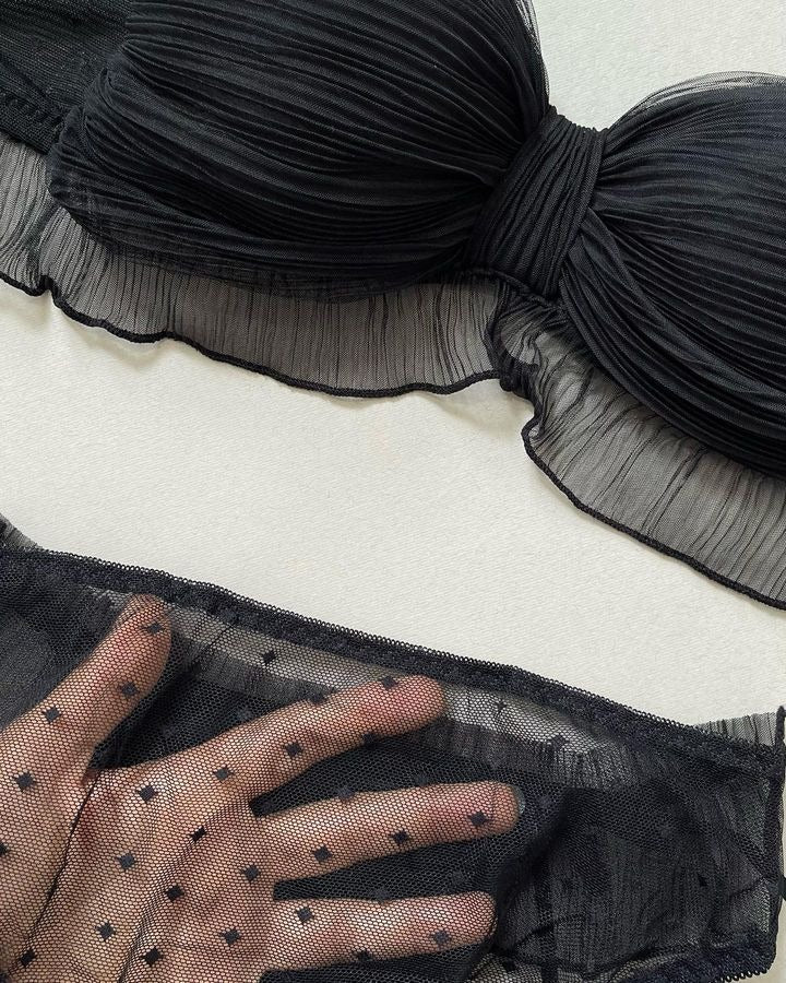 Cute Lace Bow Style Too Soft & Comfy Adjustable Straps Back Closure Bridal Padded Bra Panty Set